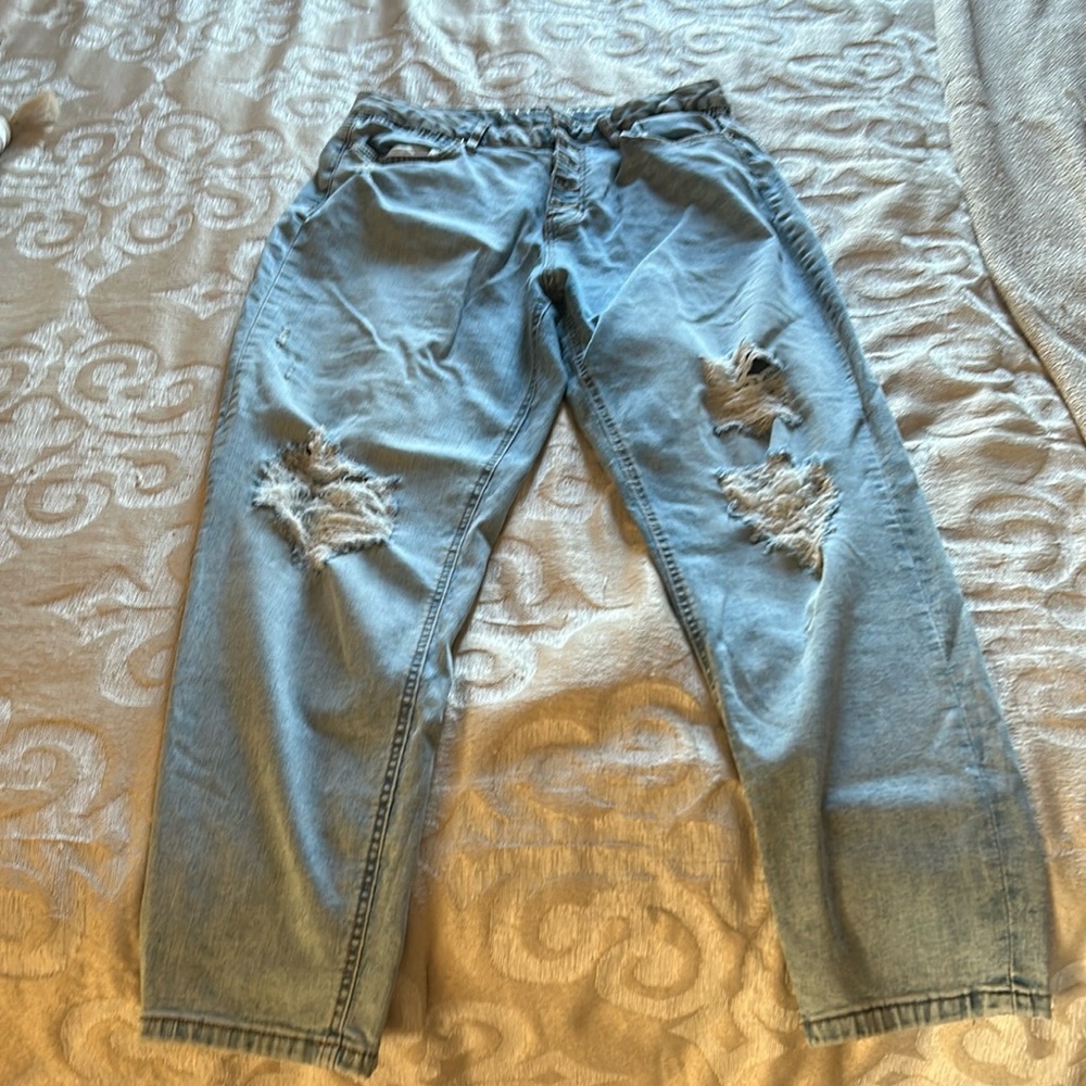 Vanilla Star Mom Jeans